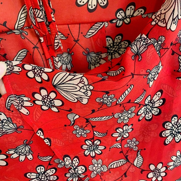 For Love&Lemons Red Floral Pia Romper - Picture 3 of 5